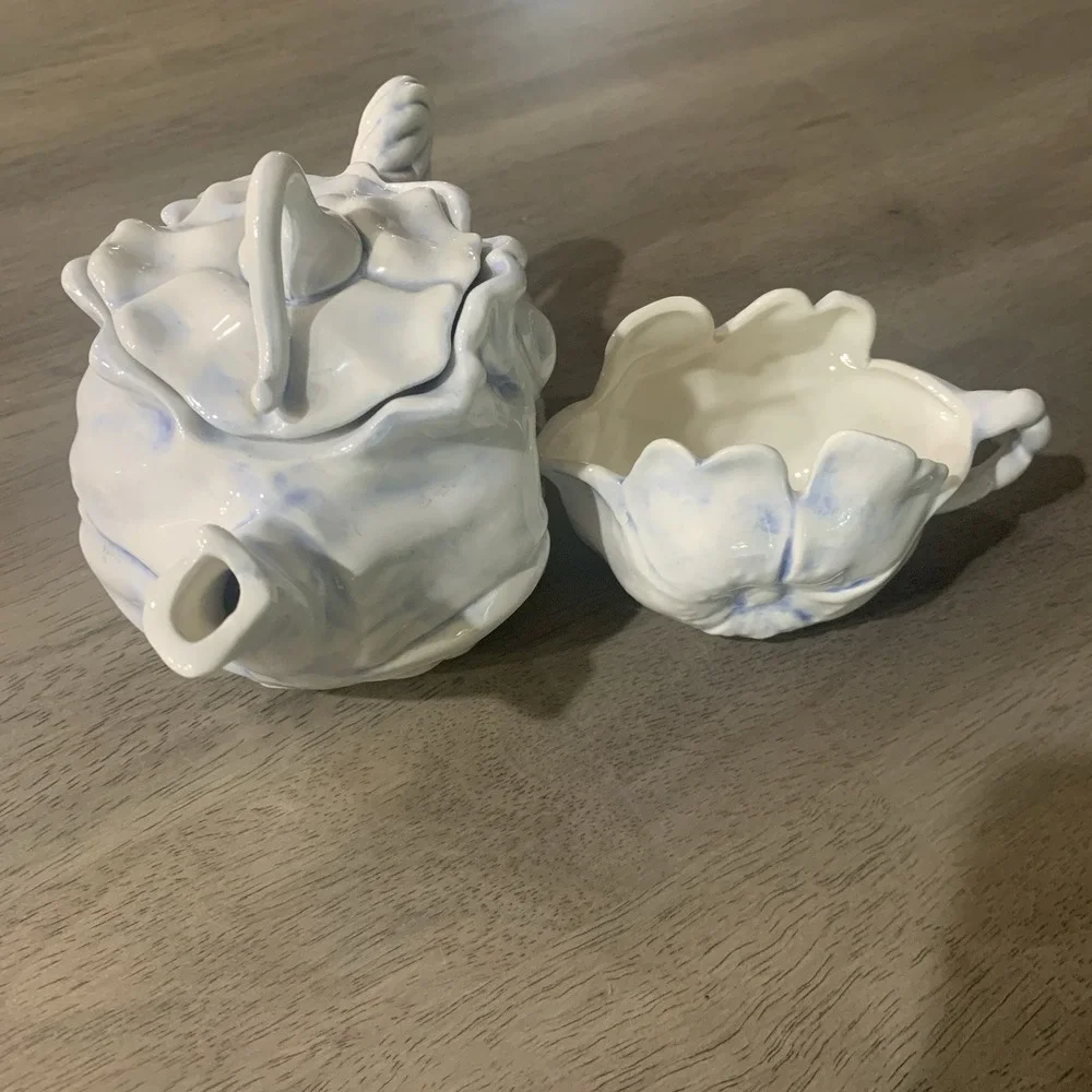 Vintage Tea Pot‎ Crafts Porcelain blue Poppy Flower Teapot set.
